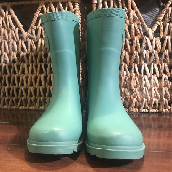 chooka mid height rain boots